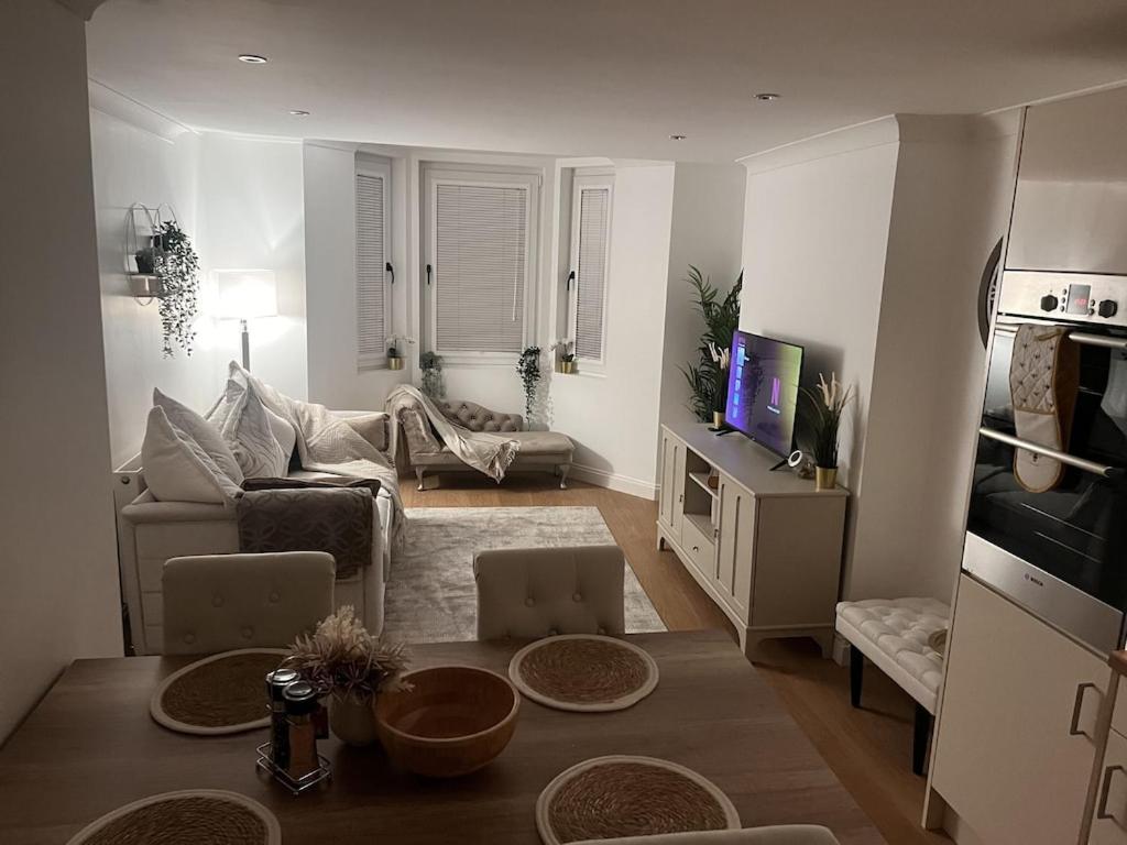 Gorgeous 2 Floor 3 Bed Apartment St Leonards-on-Sea Εξωτερικό φωτογραφία
